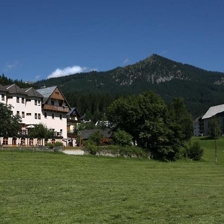 Haus Der Begegnung Hotel โกเซา ภายนอก รูปภาพ