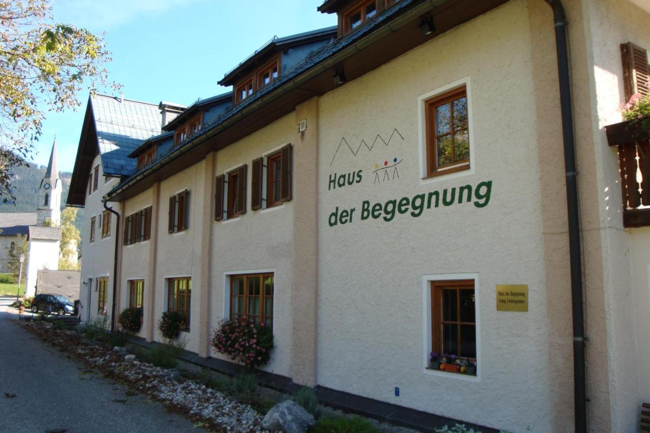 Haus Der Begegnung Hotel โกเซา ภายนอก รูปภาพ